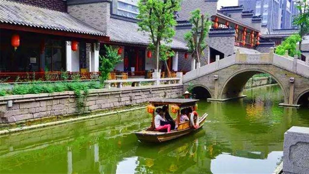 消逝的光芒：信徒